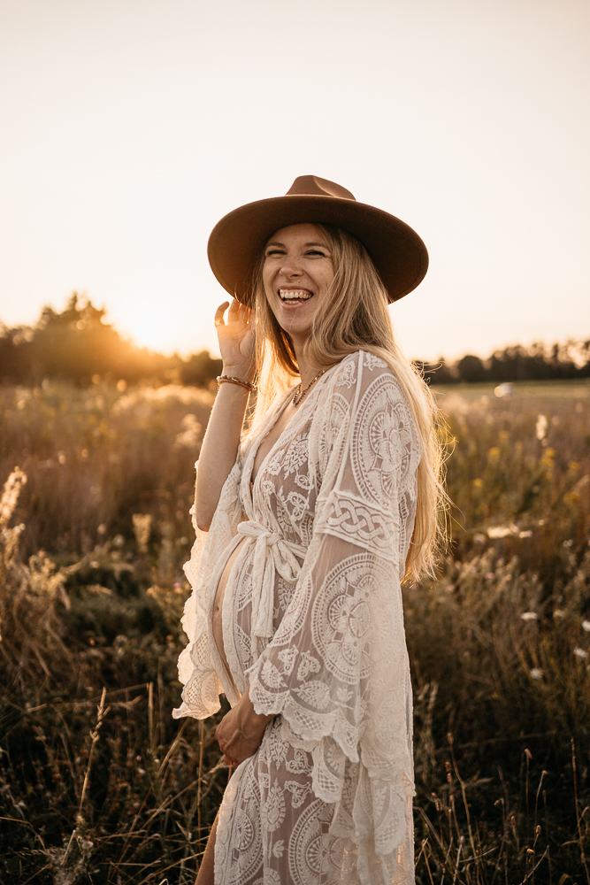 babybauchfotograf-schwangerschafsfotoshooting-aalen-ellwangen-schwäbisch-gmünd-heidenheim