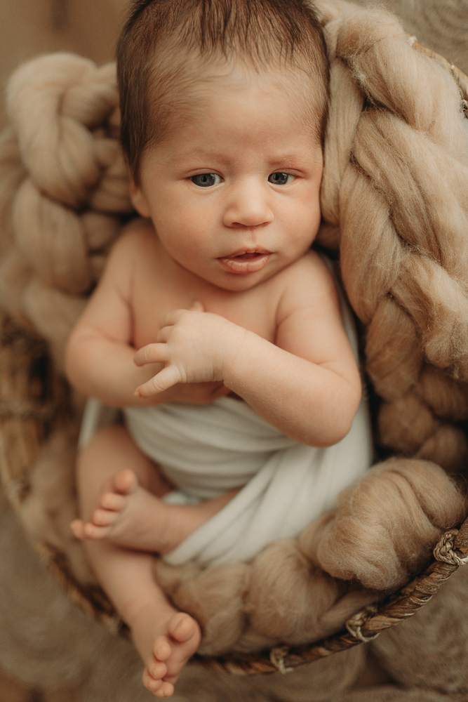 babyfotograf-newborn-neugeborenes-aalen-ellwangen-schwäbisch-gmünd-heidenheim