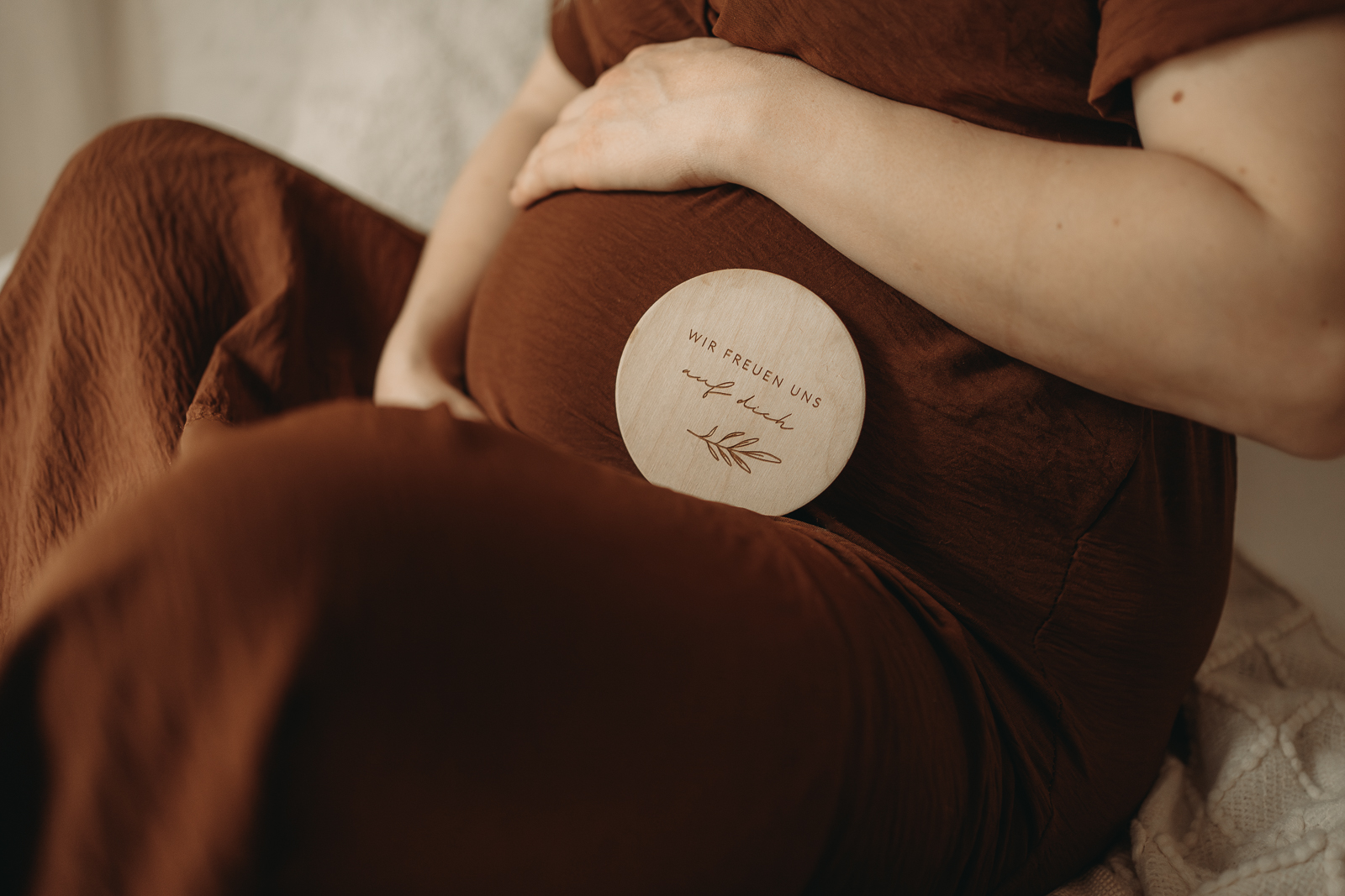 babybauchfotograf-schwangerschafsfotoshooting-aalen-ellwangen-schwäbisch-gmünd-heidenheim